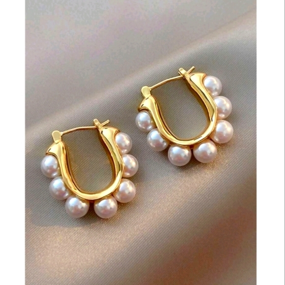 Anthropologie Jewelry - Anthropologie Pearl Hoop Gold Earrings
